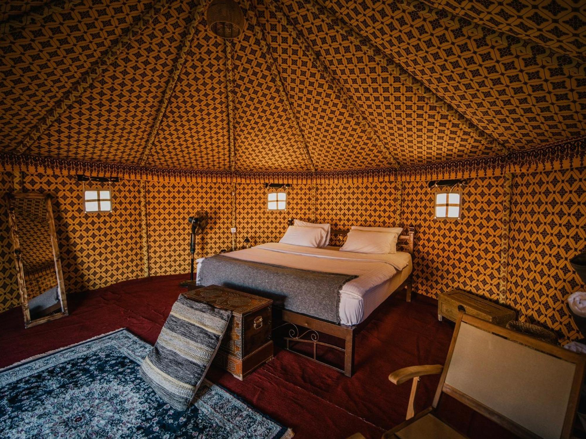 Desert Waves Camp Badīyah Kültér fotó